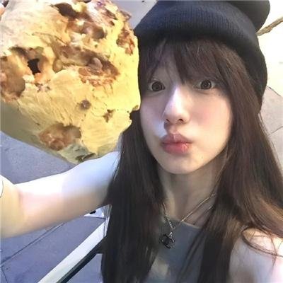 大小姐才不会玩格斗游戏